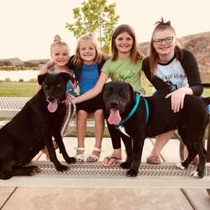 Meet your Posher, Karina